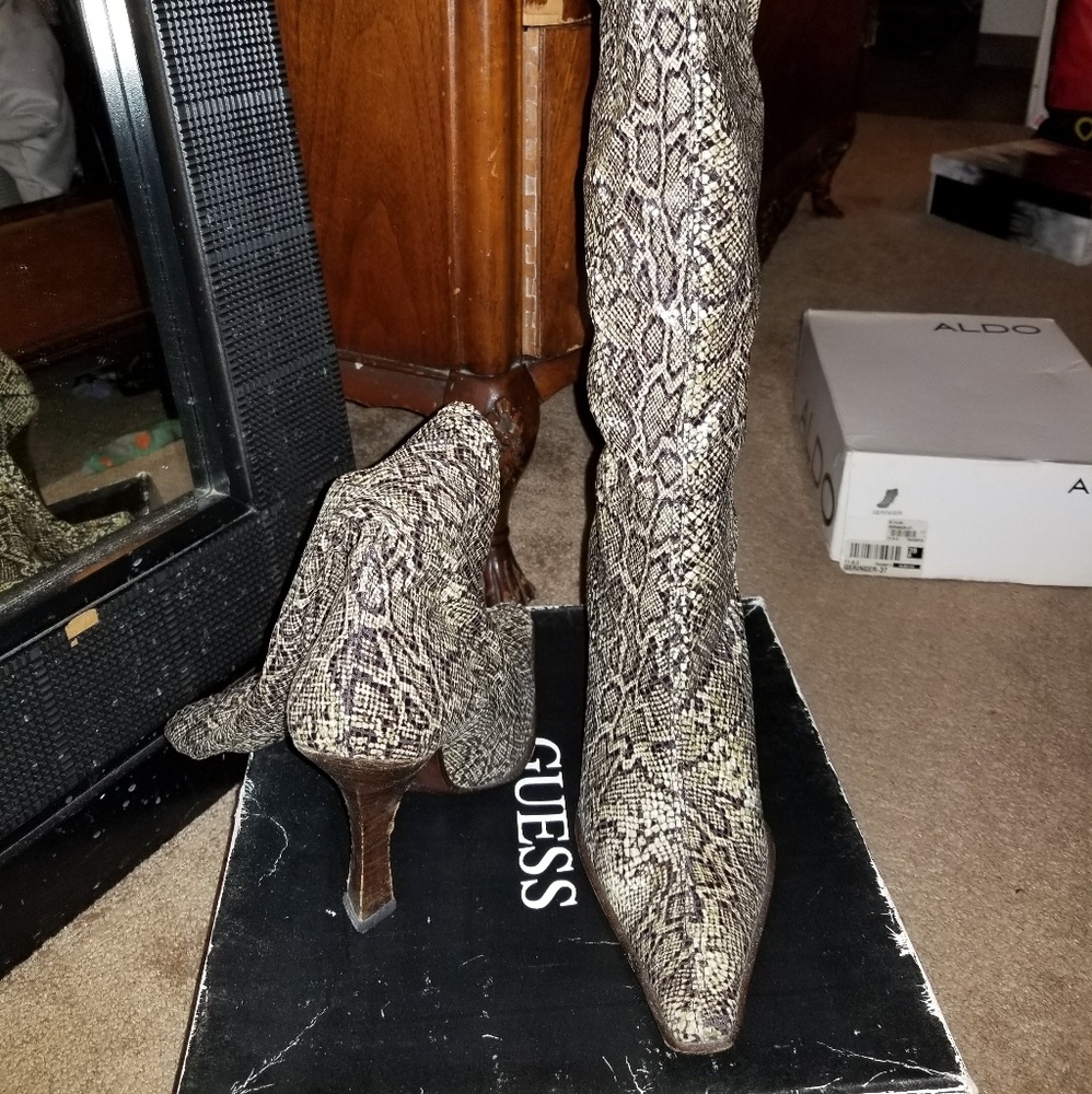 Boots - Picture 2 of 2
